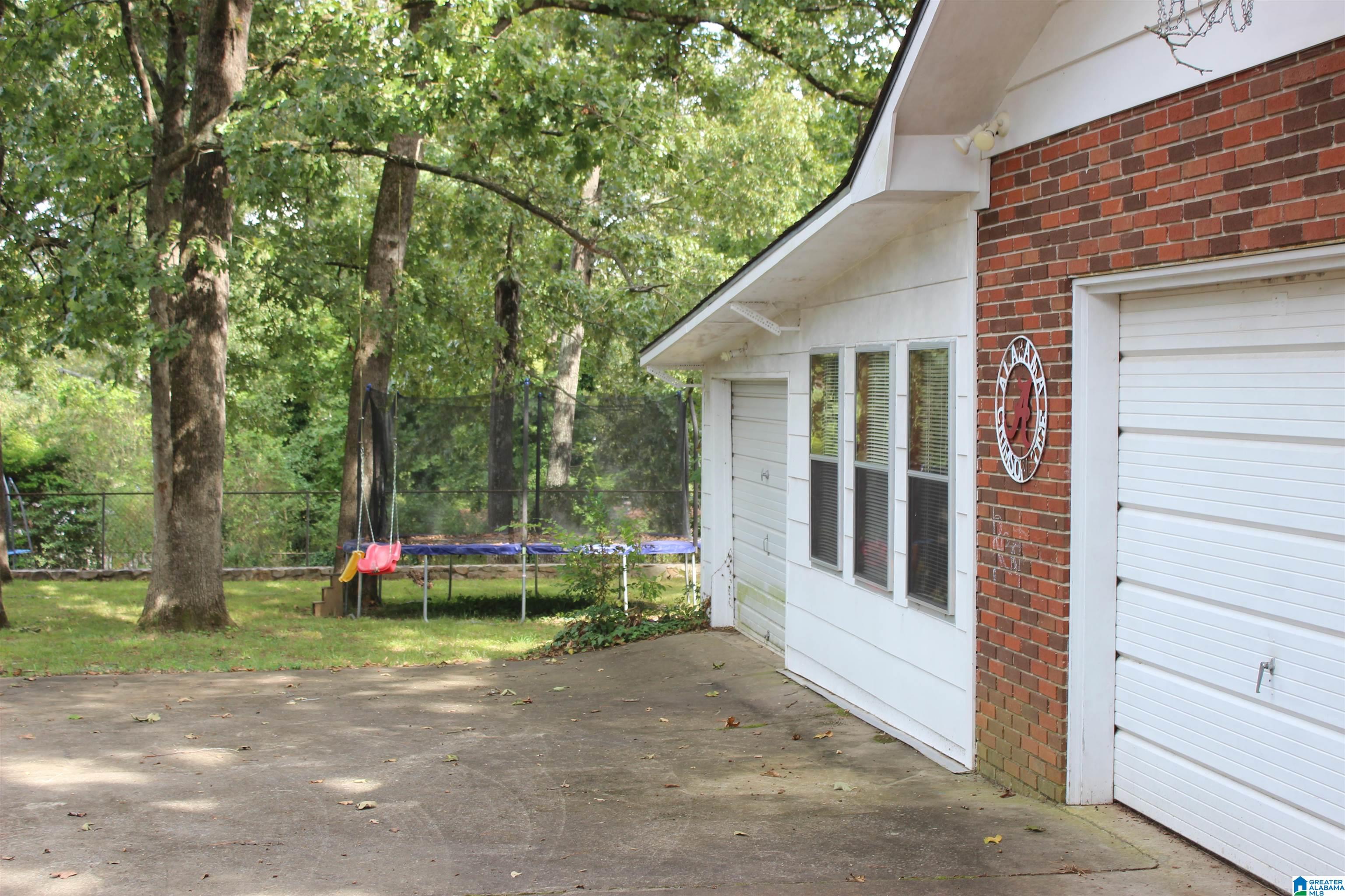 3904 Greenbrier Dear Road Anniston, AL 36207 - Photo 8 of 36