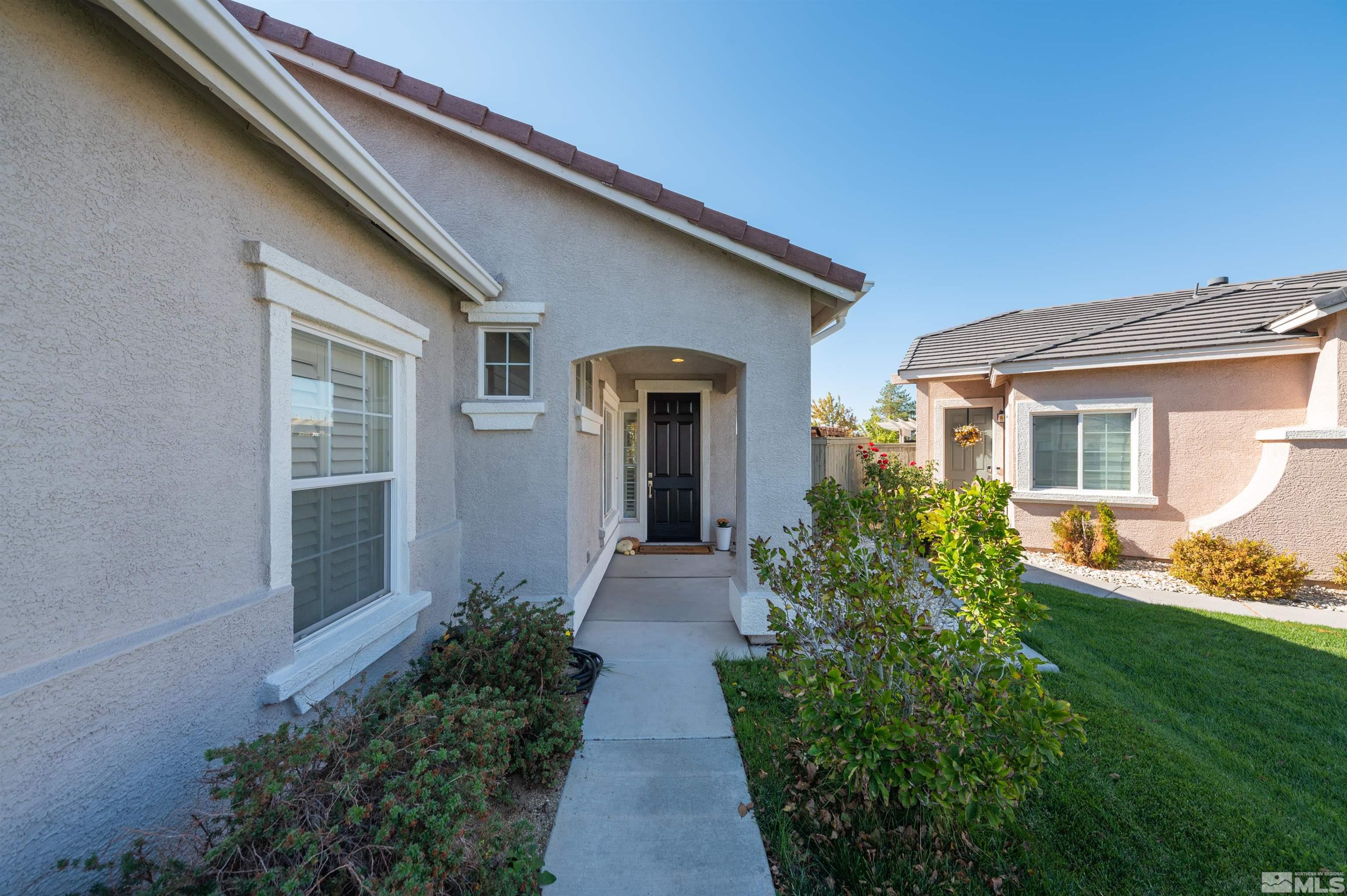 1723 Canyon Shadow Circle Reno, NV 89521 - Photo 5 of 33 Photo 5