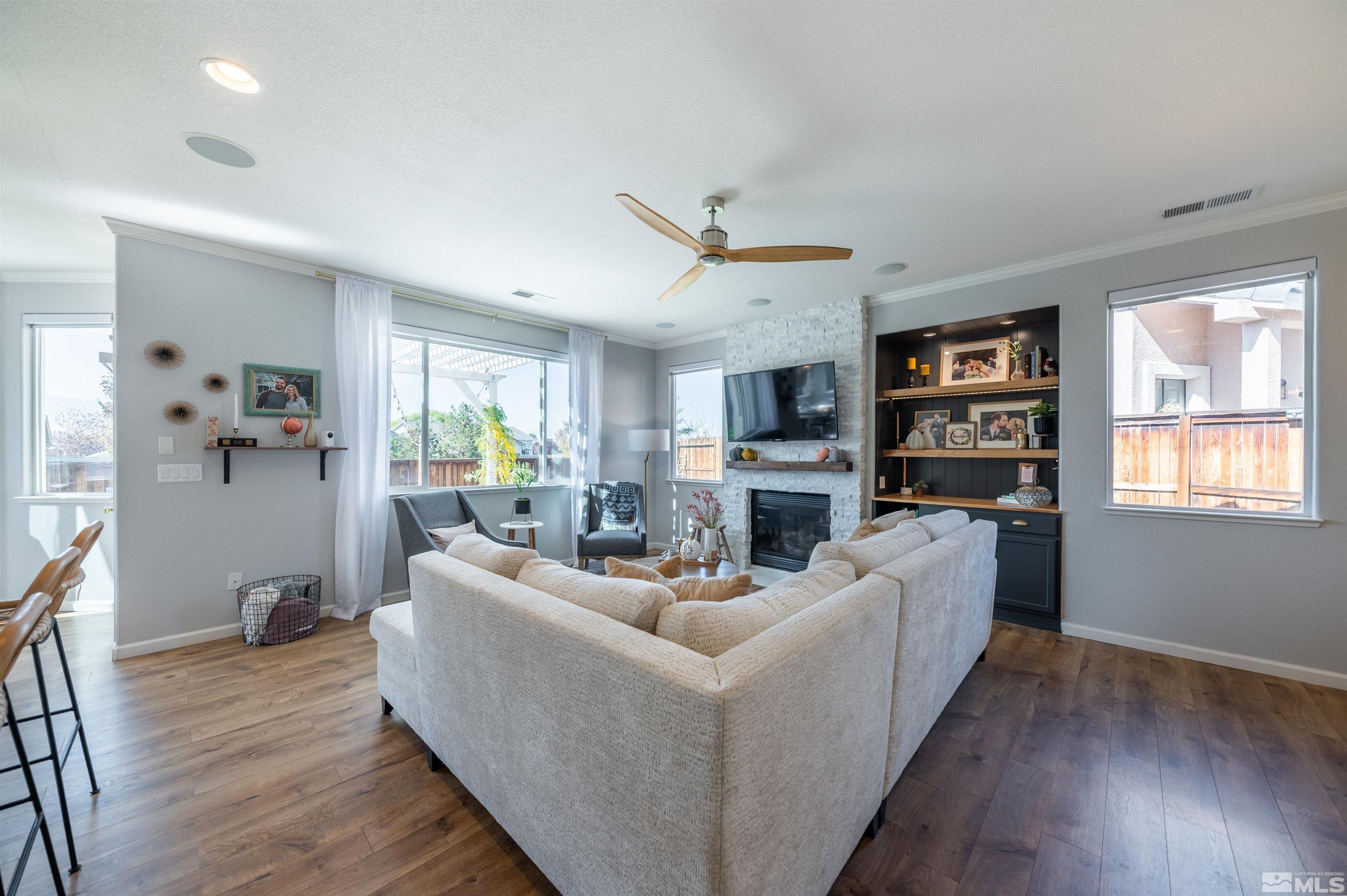 1723 Canyon Shadow Circle Reno, NV 89521 - Photo 7 of 33 Photo 7