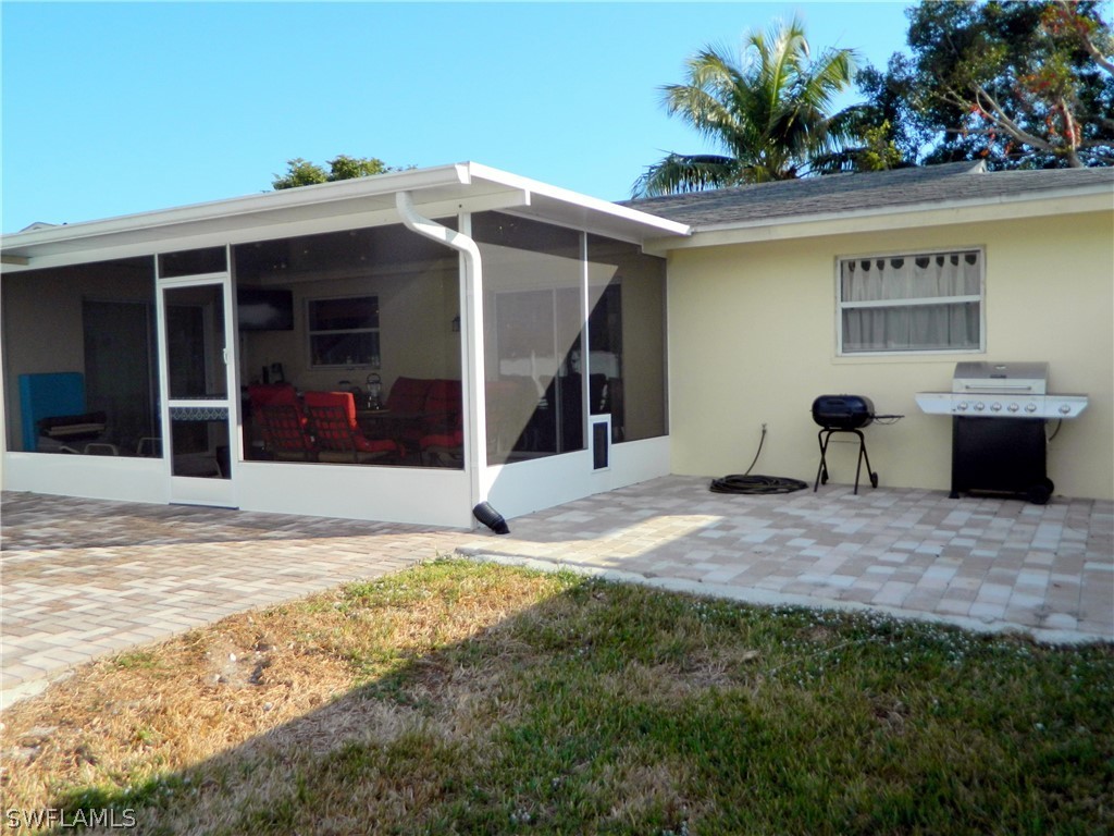1605 North Mayfair Road Fort Myers, FL 33919 - Photo 10 of 23 Gallery Image 10