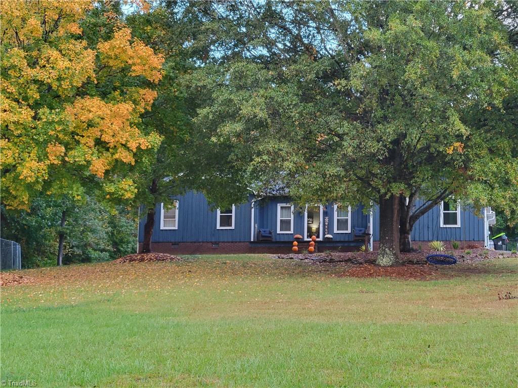2095 Rhodes Road Lexington, NC 27292 - Photo 1 of 42 Gallery Image 1