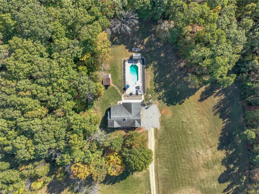 2095 Rhodes Road Lexington, NC 27292 - Photo 2 of 42 Gallery Image 2