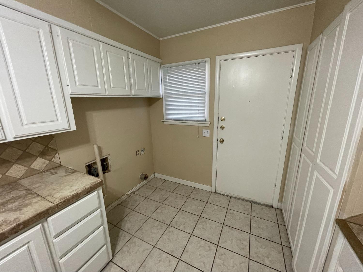 2420 39th Street Lubbock, TX 79412 - Photo 14 of 18 Photo 14