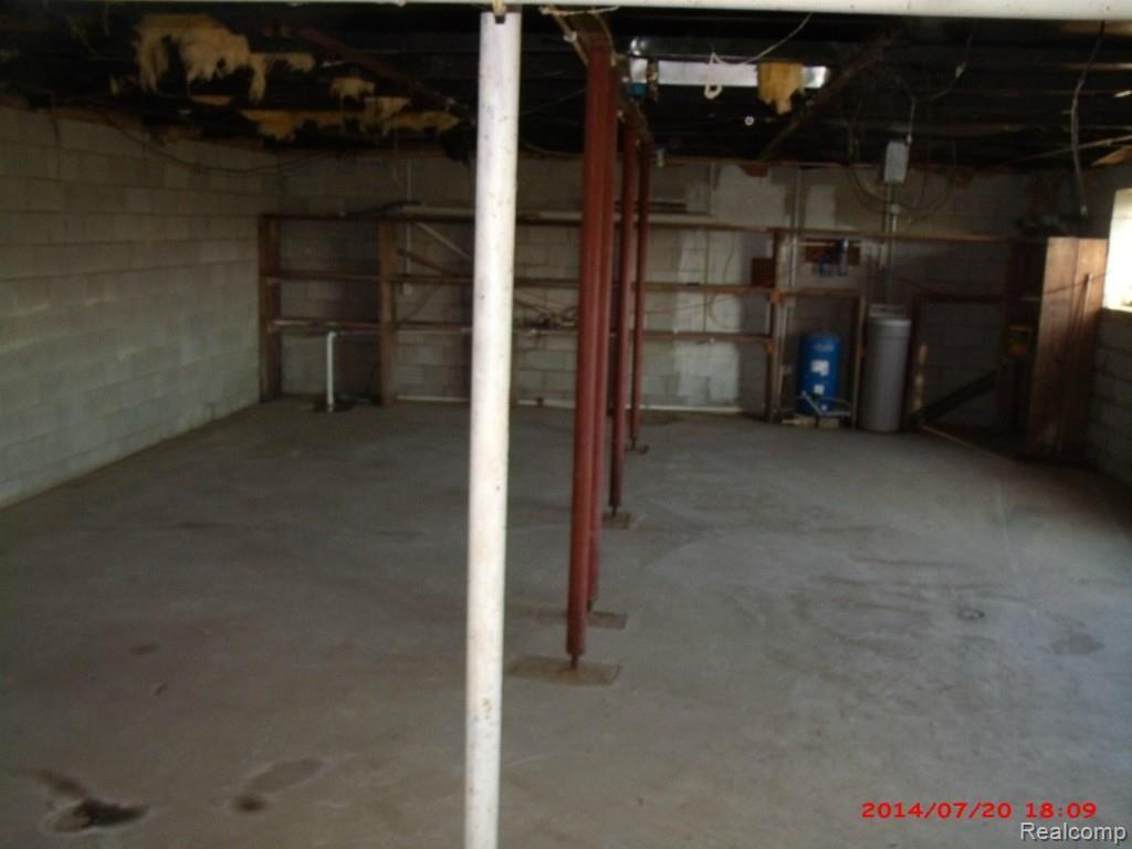 11185 Hill Road Memphis, MI 48041 - Photo 12 of 26 GEDC0985.jpg