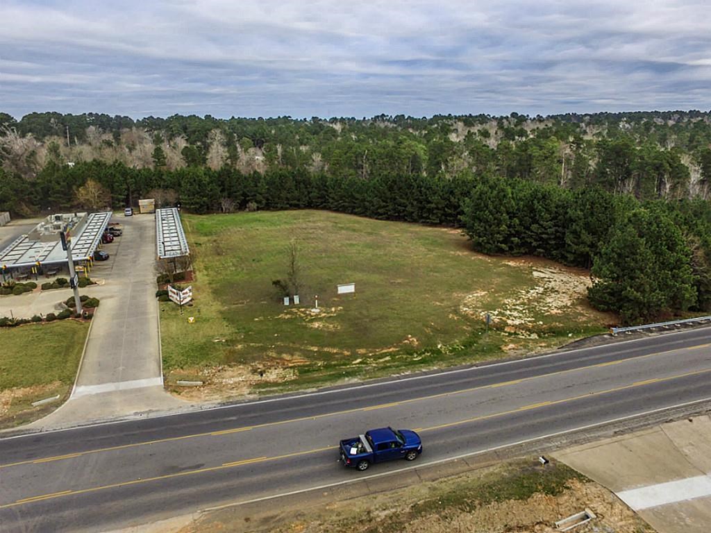 0 Fm 190 Onalaska, TX 77360 - Photo 11 of 12 a view of swimming pool from a balcony