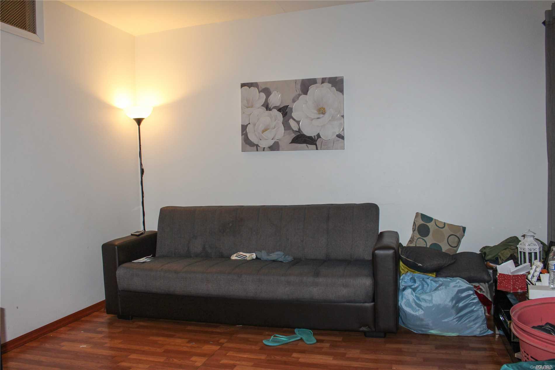 75-30 86th Road Queens, NY 11421 - Photo 17 of 17