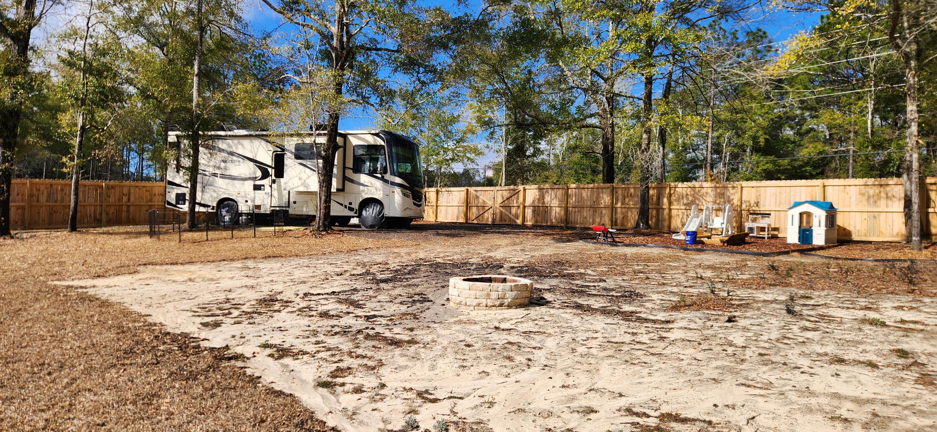 118 Brendas Way Crestview, FL 32536 - Photo 6 of 29 20260215_103202