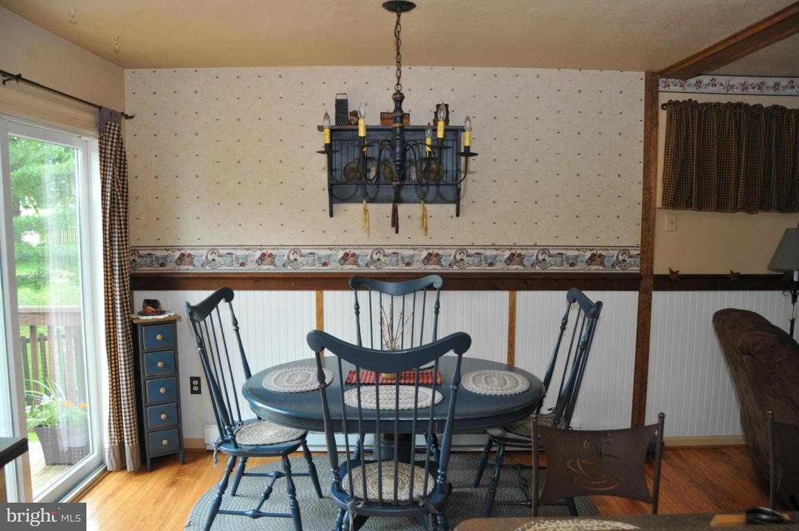 2236 Shumaker Road Manheim, PA 17545 - Photo 13 of 34