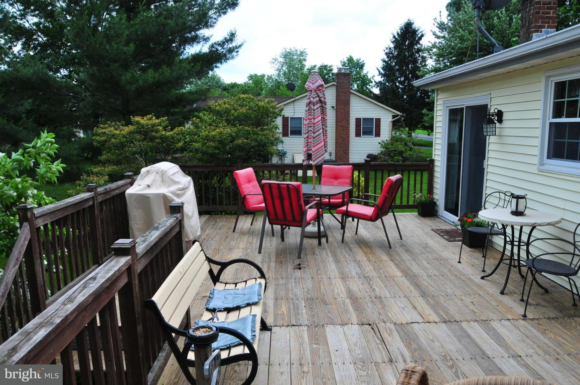 2236 Shumaker Road Manheim, PA 17545 - Photo 31 of 34