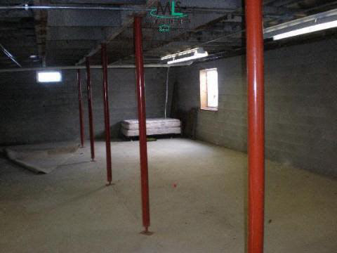 8656 Cork Road Avoca, MI 48006 - Photo 5 of 12 387719-4.JPG