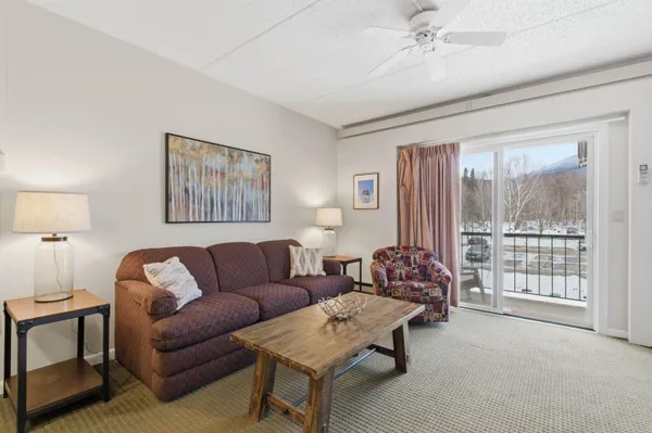 $300,000 | 48 Cooper Memorial Drive, Unit 213/213A, Lincoln, NH 03251