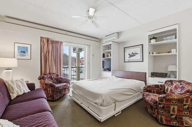 $300,000 | 48 Cooper Memorial Drive, Unit 213/213A, Lincoln, NH 03251