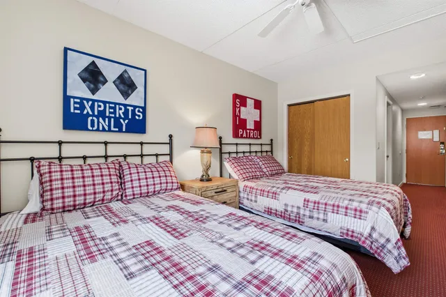 $300,000 | 48 Cooper Memorial Drive, Unit 213/213A, Lincoln, NH 03251