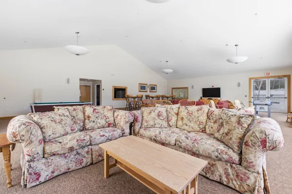 $300,000 | 48 Cooper Memorial Drive, Unit 213/213A, Lincoln, NH 03251