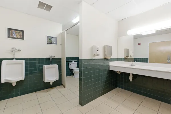 $300,000 | 48 Cooper Memorial Drive, Unit 213/213A, Lincoln, NH 03251