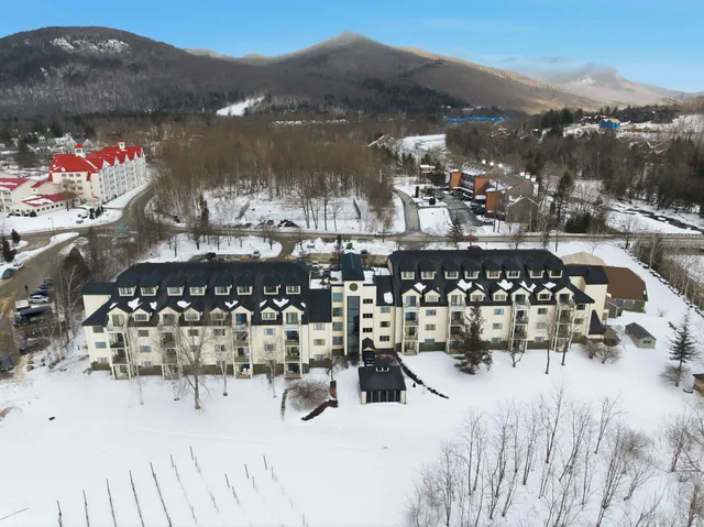 $300,000 | 48 Cooper Memorial Drive, Unit 213/213A, Lincoln, NH 03251