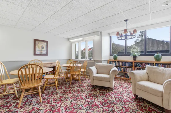 $300,000 | 48 Cooper Memorial Drive, Unit 213/213A, Lincoln, NH 03251