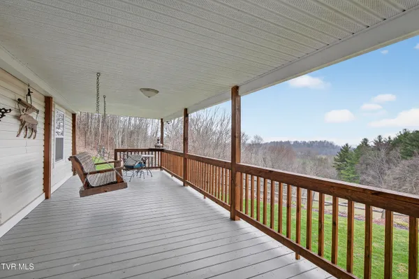 $411,000 | 329 Mill Creek Road, Chilhowie, VA 24319