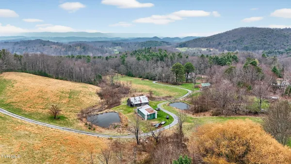 $411,000 | 329 Mill Creek Road, Chilhowie, VA 24319