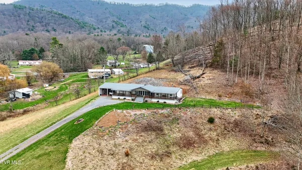 $411,000 | 329 Mill Creek Road, Chilhowie, VA 24319
