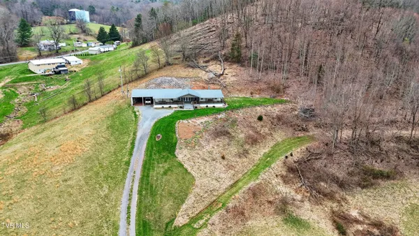 $411,000 | 329 Mill Creek Road, Chilhowie, VA 24319