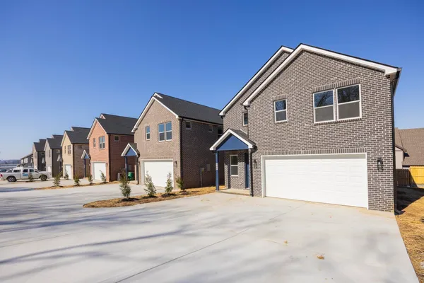 $2,600 | 445 Sand Hill Road, La Vergne, TN 37086