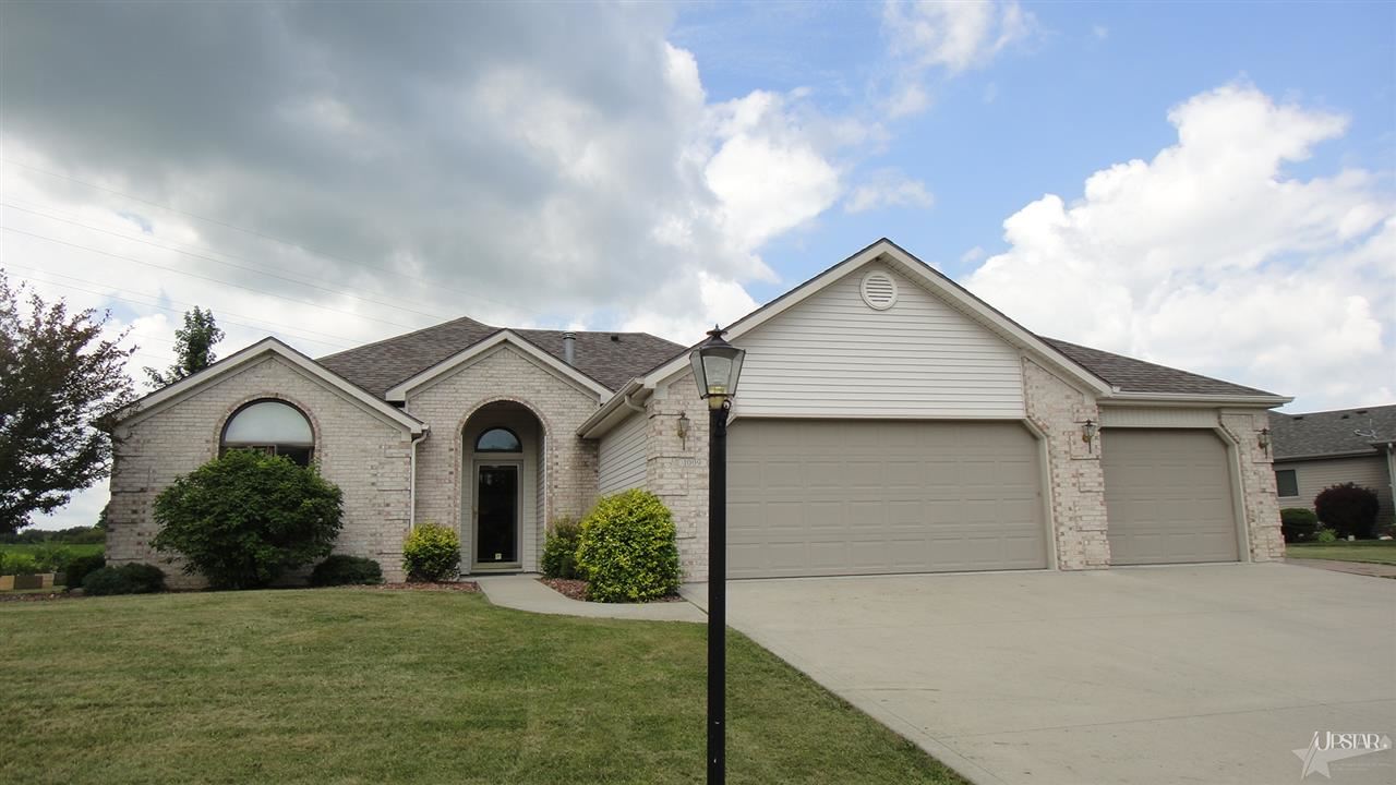 1009 Cross Pointe Decatur, IN 46733 - Photo 2 of 25