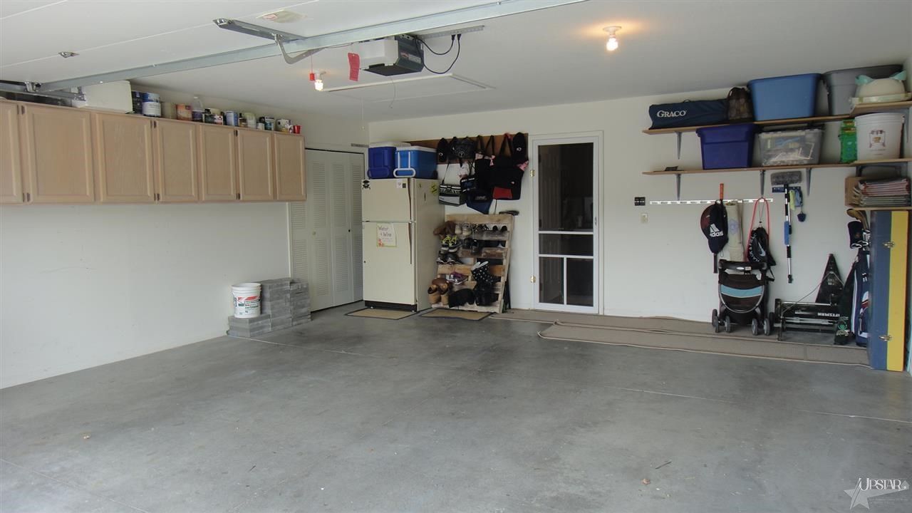 1009 Cross Pointe Decatur, IN 46733 - Photo 18 of 25