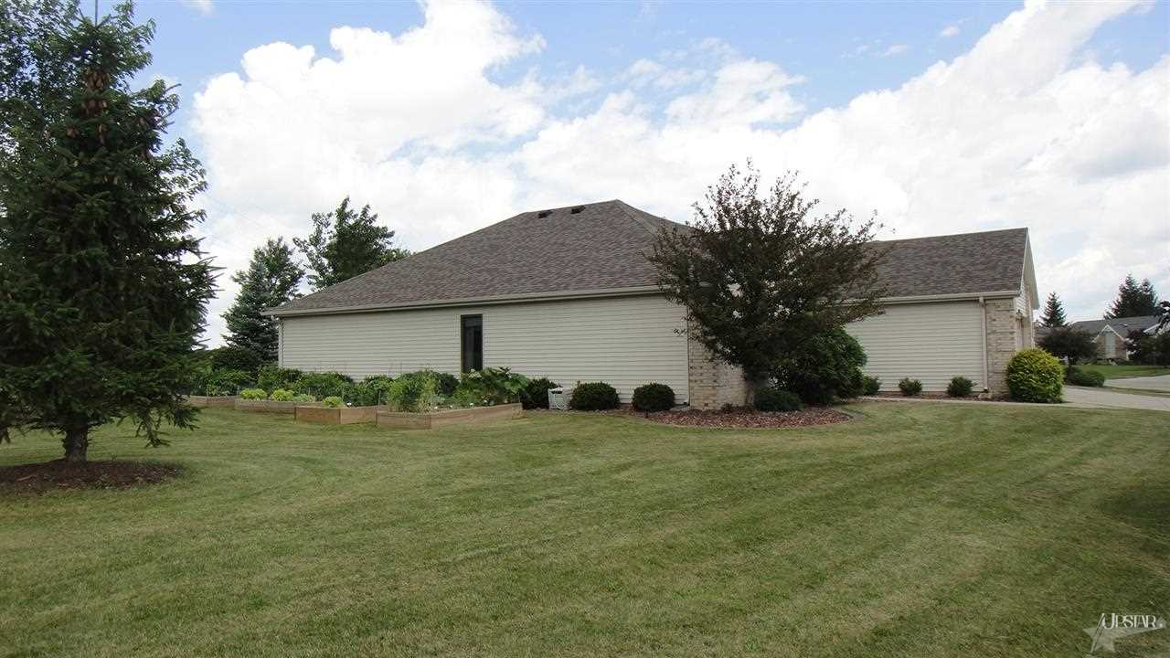 1009 Cross Pointe Decatur, IN 46733 - Photo 24 of 25