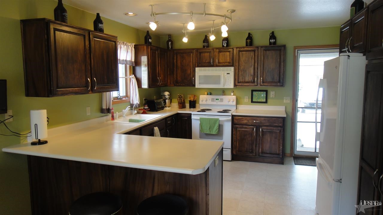 1009 Cross Pointe Decatur, IN 46733 - Photo 7 of 25