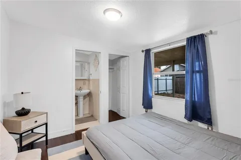 $299,900 | 2916 West Crest Avenue, Tampa, FL 33614