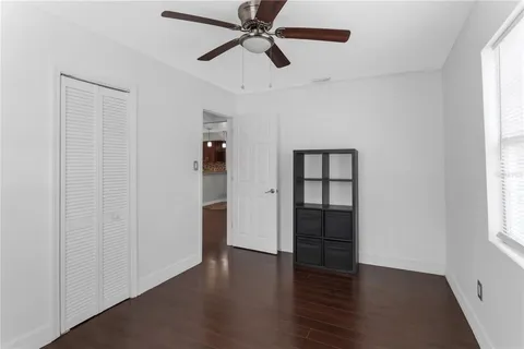 $299,900 | 2916 West Crest Avenue, Tampa, FL 33614