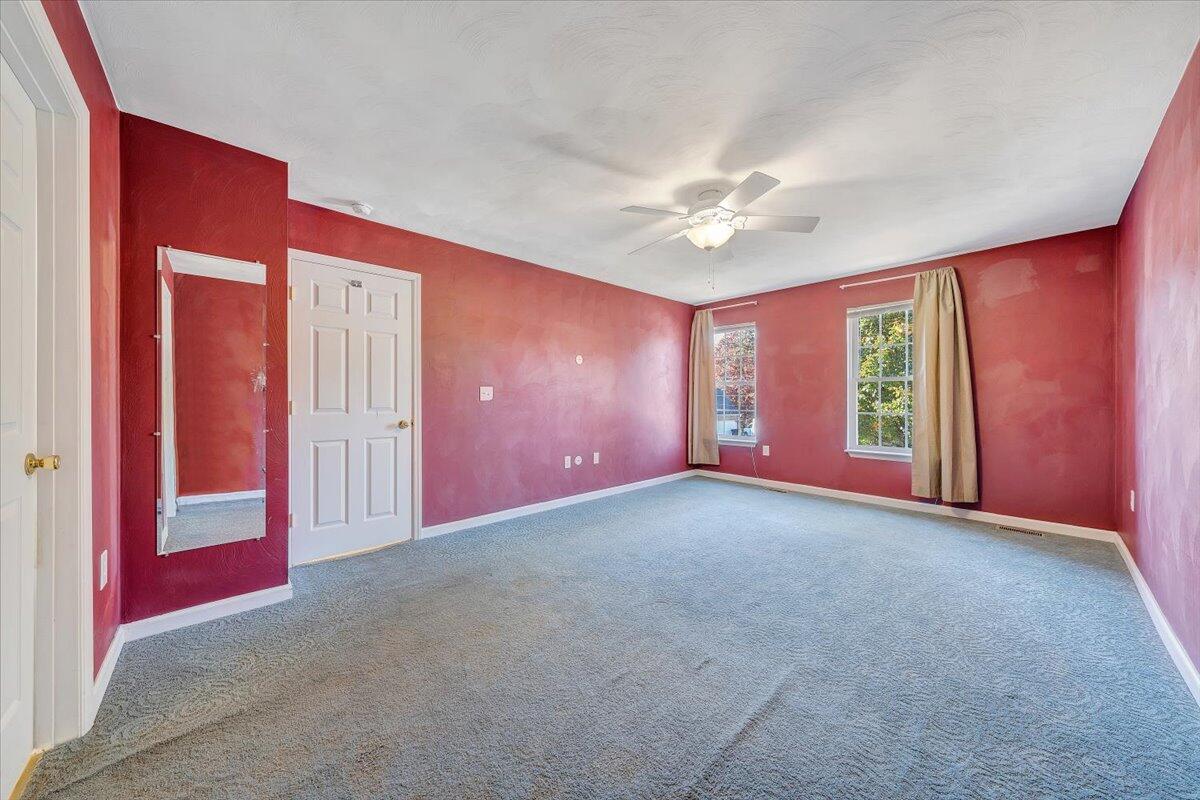 6717 Albert Road Roanoke, VA 24019 - Photo 25 of 48 a view of empty room with window closet and chandelier fan