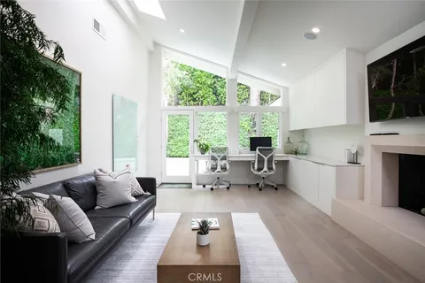 $7,495,000 | 11 Greenbriar Lane, Newport Beach, CA 92660