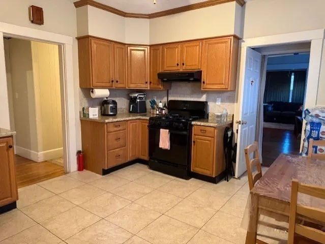 $2,750 | 26-28 Waverley Avenue, Unit 1, Watertown, MA 02472