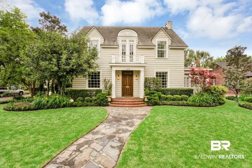 124 Ryan Avenue Mobile, AL 36607 - Photo 1 of 10