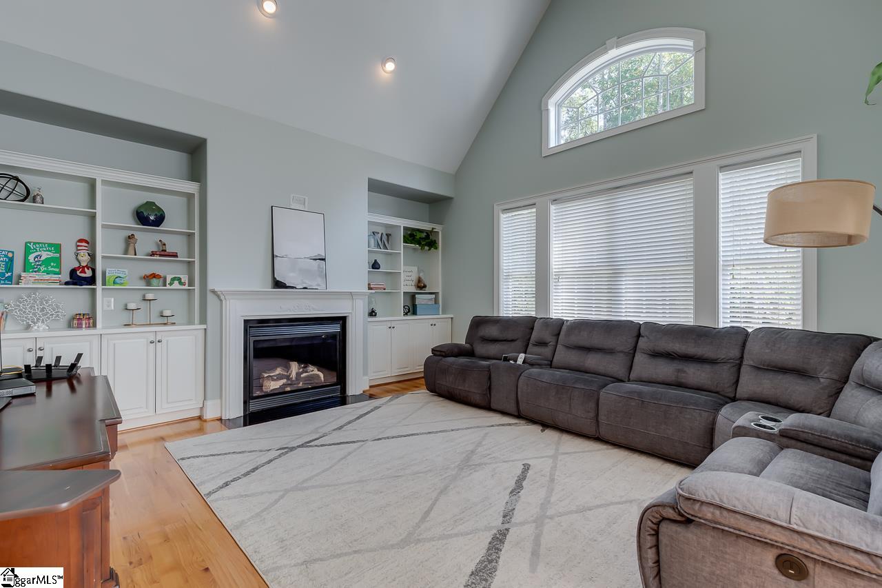 1382 Garrison Road Piedmont, SC 29673 - Photo 17 of 34
