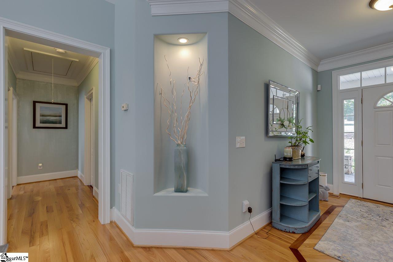 1382 Garrison Road Piedmont, SC 29673 - Photo 6 of 34