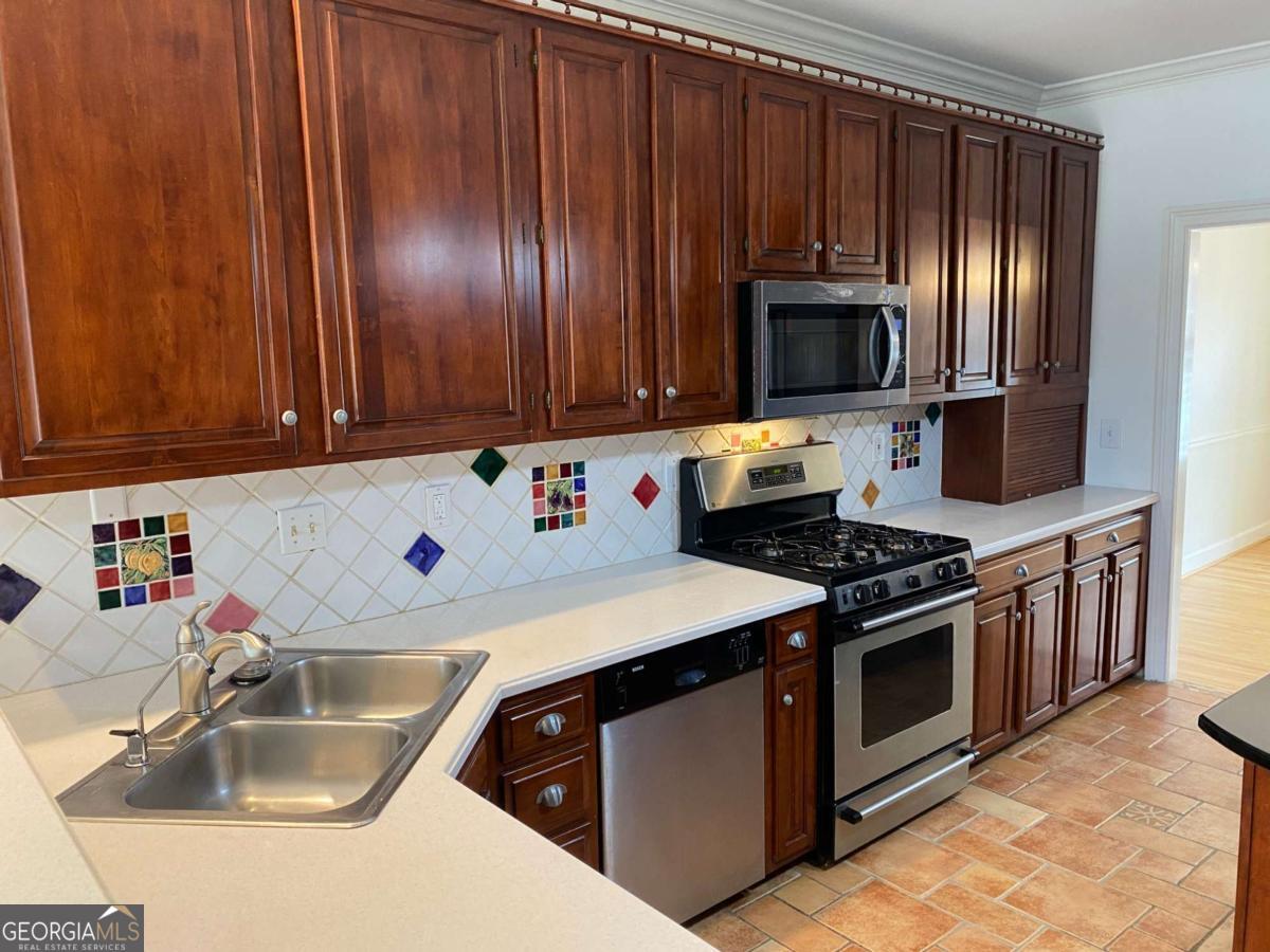 7155 Roswell Road, Unit 42 Sandy Springs, GA 30328 - Photo 18 of 38