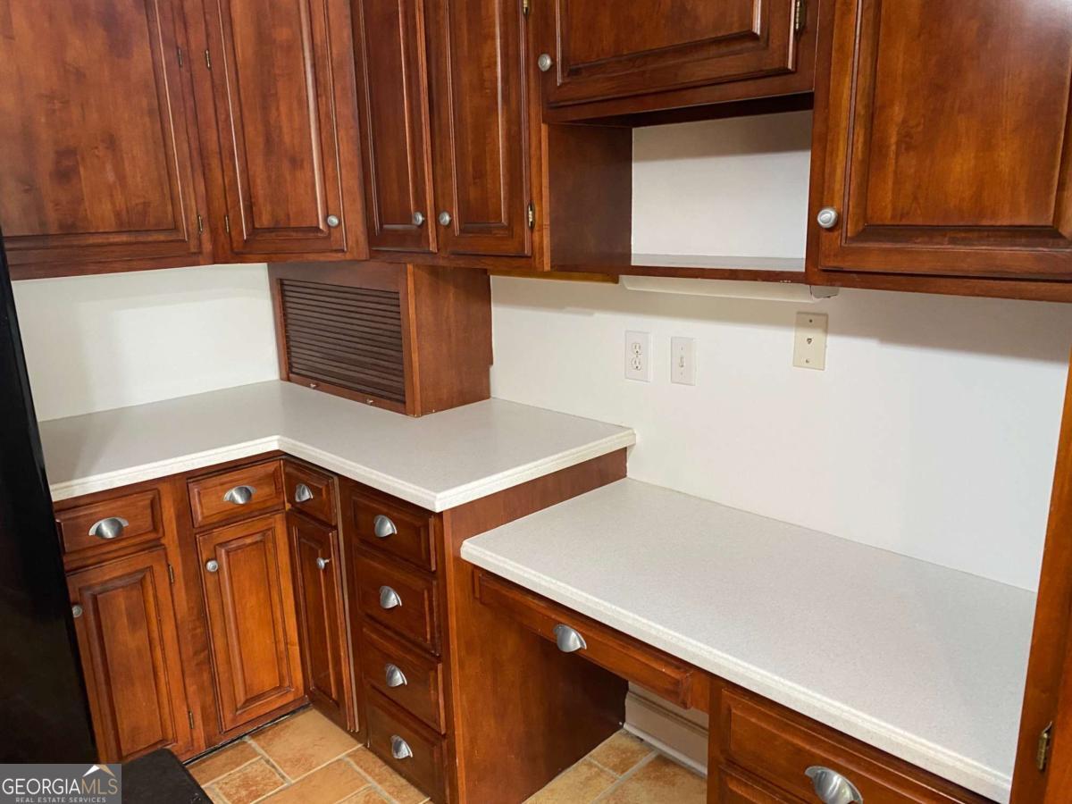 7155 Roswell Road, Unit 42 Sandy Springs, GA 30328 - Photo 21 of 38