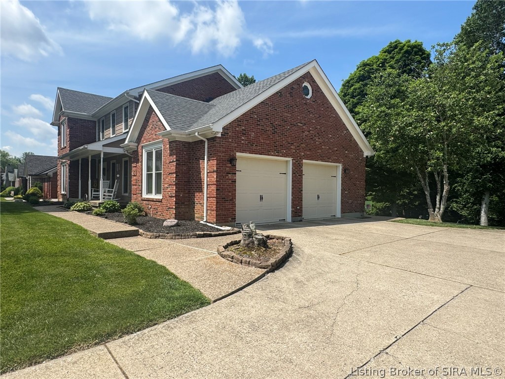 1523 Stone Ridge Drive Georgetown, IN 47122 - Photo 4 of 60