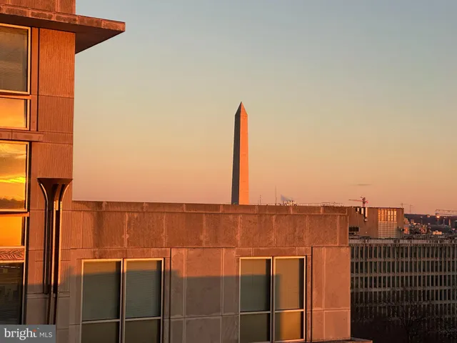 $2,050 | 522 21st Street Northwest, Unit 1003, Washington, DC 20037