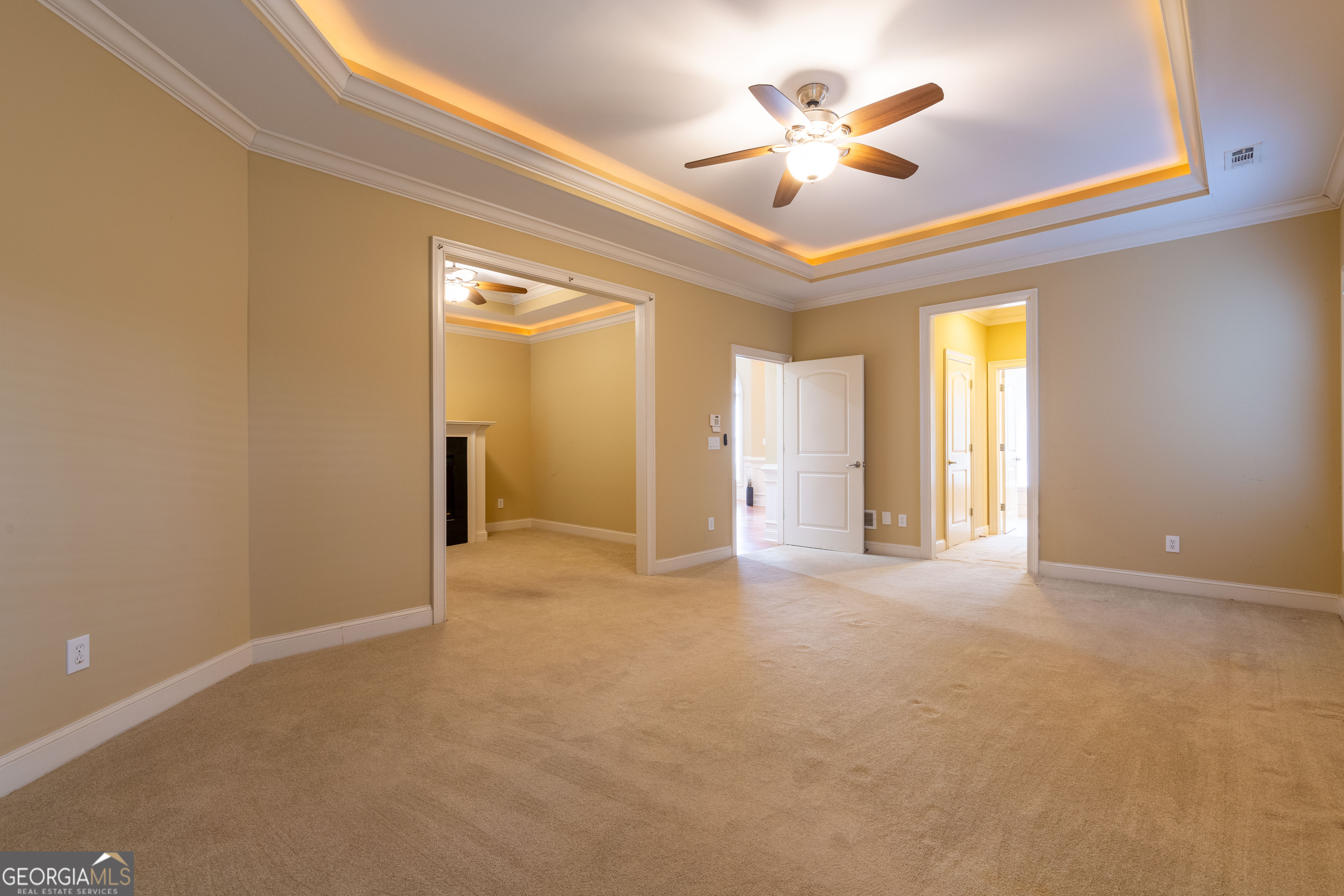 3194 Liverpool Street Jonesboro, GA 30236 - Photo 15 of 44 a view of a livingroom with a ceiling fan and window