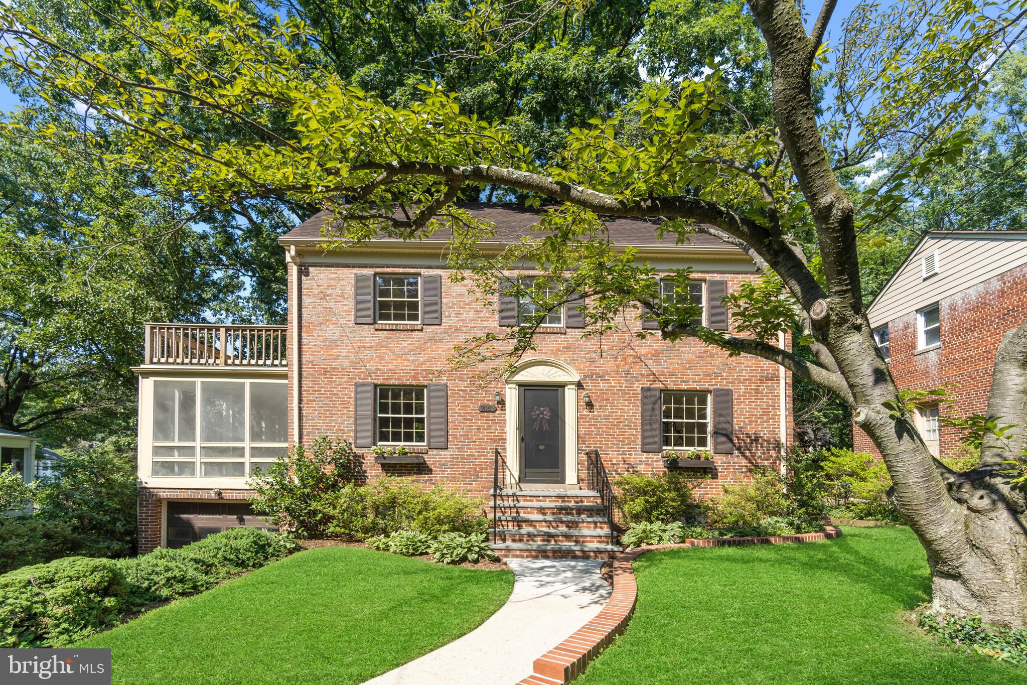 9002 Walden Road Silver Spring, MD 20901 - Photo 2 of 23