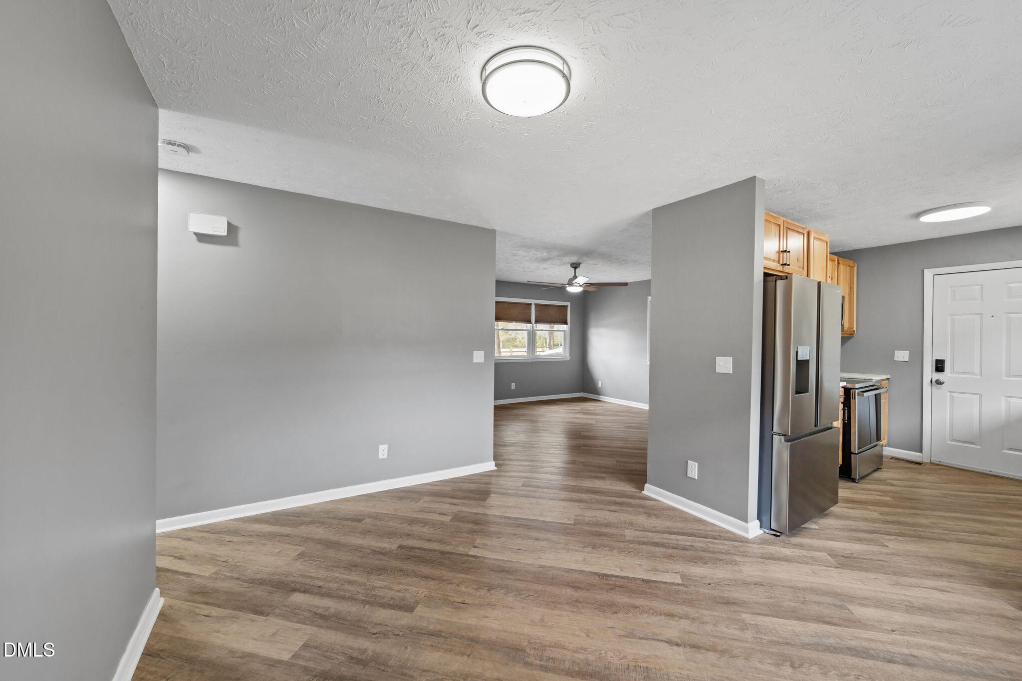 3398 Meadowlark Road Dunn, NC 28334 - Photo 5 of 40 29-web-or-mls-VB4A9378