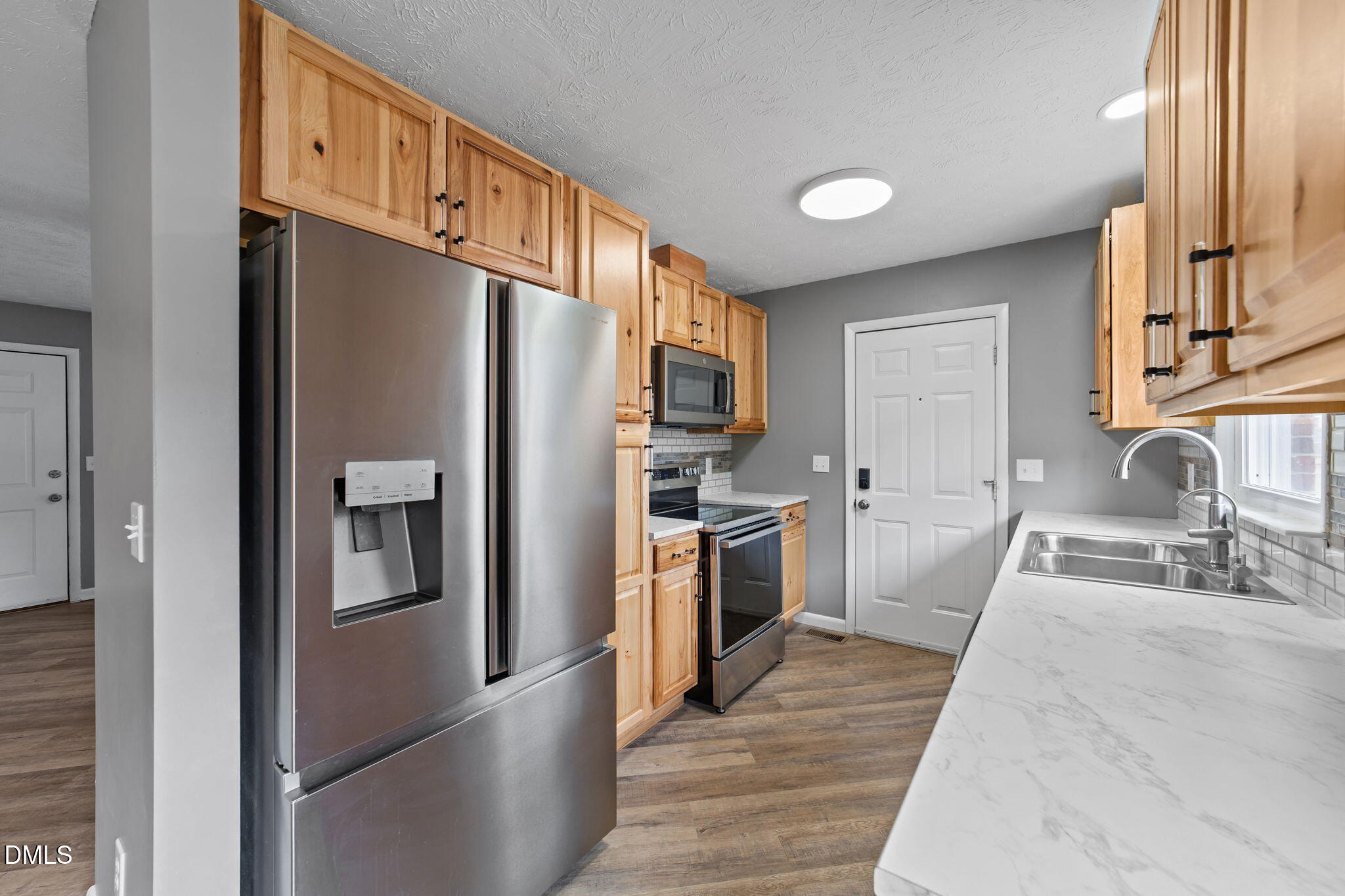 3398 Meadowlark Road Dunn, NC 28334 - Photo 10 of 40 22-web-or-mls-VB4A9348