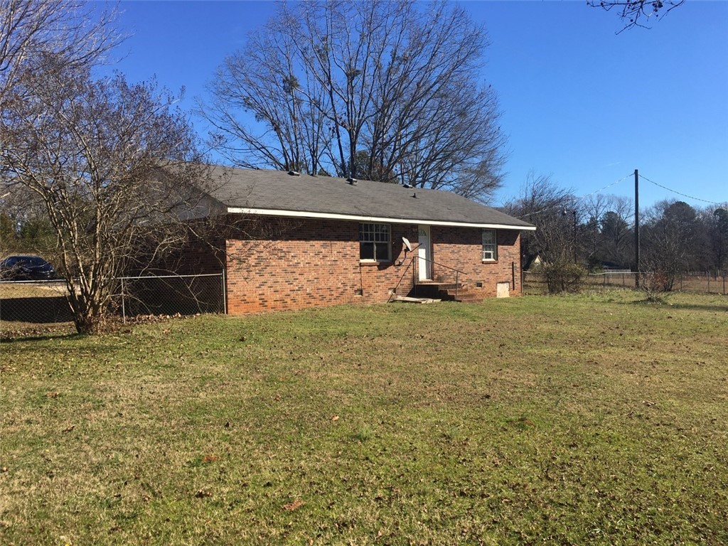 1819 Agnew Road, Unit STARR Starr, SC 29684 - Photo 4 of 10 Gallery Image 4