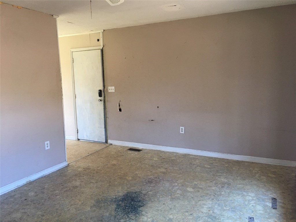 1819 Agnew Road, Unit STARR Starr, SC 29684 - Photo 6 of 10 Gallery Image 6