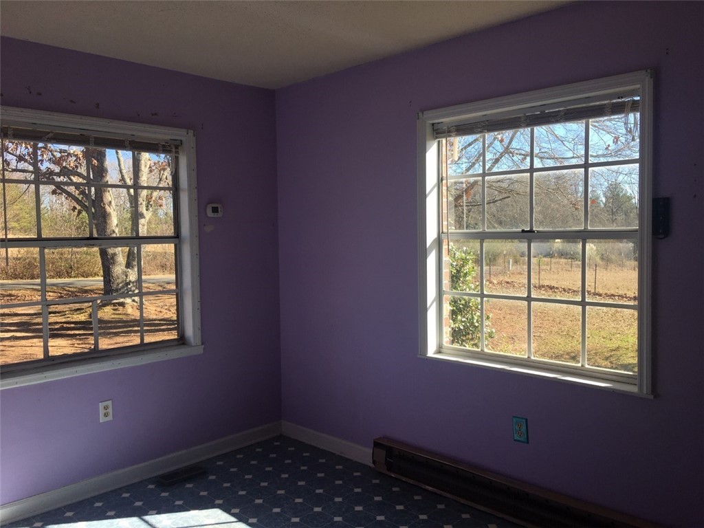 1819 Agnew Road, Unit STARR Starr, SC 29684 - Photo 8 of 10 Gallery Image 8