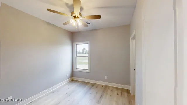 $189,900 | 9916 Lou Ella Road, Kaplan, LA 70548